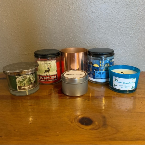 SOLD❗️Small Candles & Holders Bundle - Picture 2 of 8